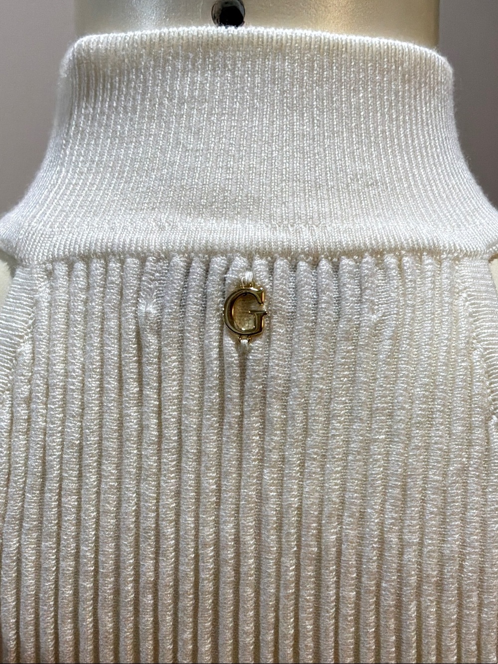 Guess White Ribbed Halter-Neck Tank - Picture 3 of 7
